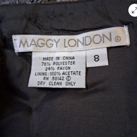 Maggy London Pencil Skirt Gray Floral Stitched Classic Lined Size 8 NWT E2 - Picture 6 of 6